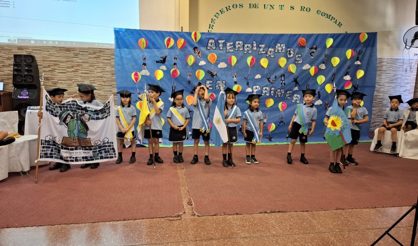 ACTO EGREADOS INICIAL 2025